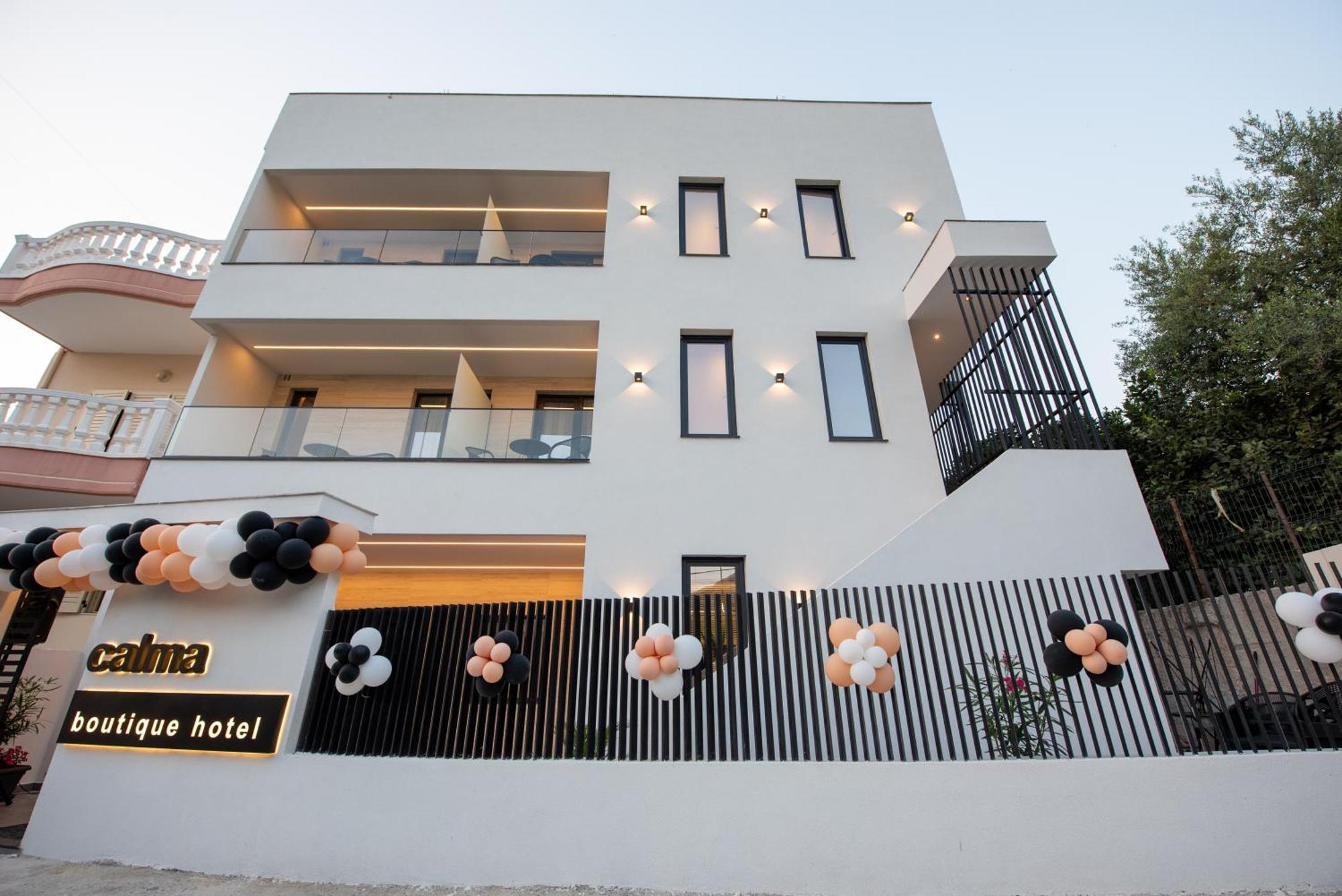Calma Boutique Hotel Vlore Exterior photo